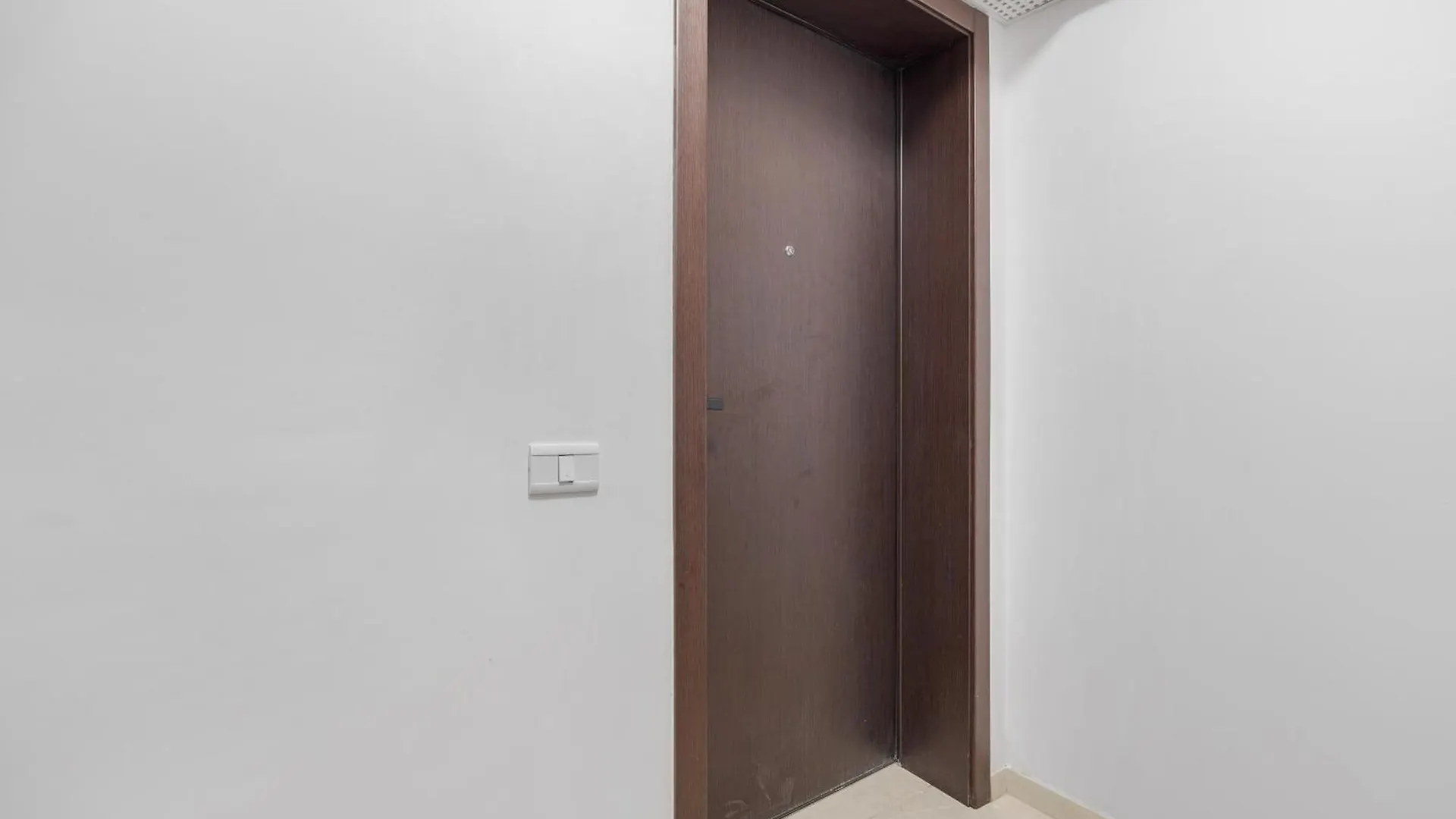 Apartment Studio In Dimri Resident Ghencea Bucharest Romania