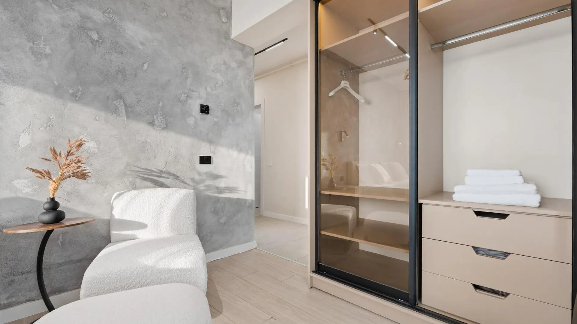 Studio In Dimri Resident Ghencea Bucharest Apartment